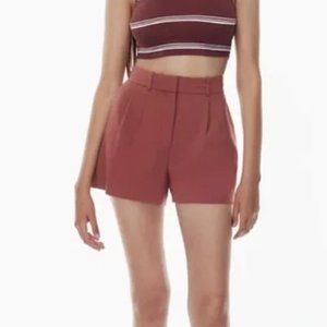 Artizia Babaton Red High-waisted pleated Shorts